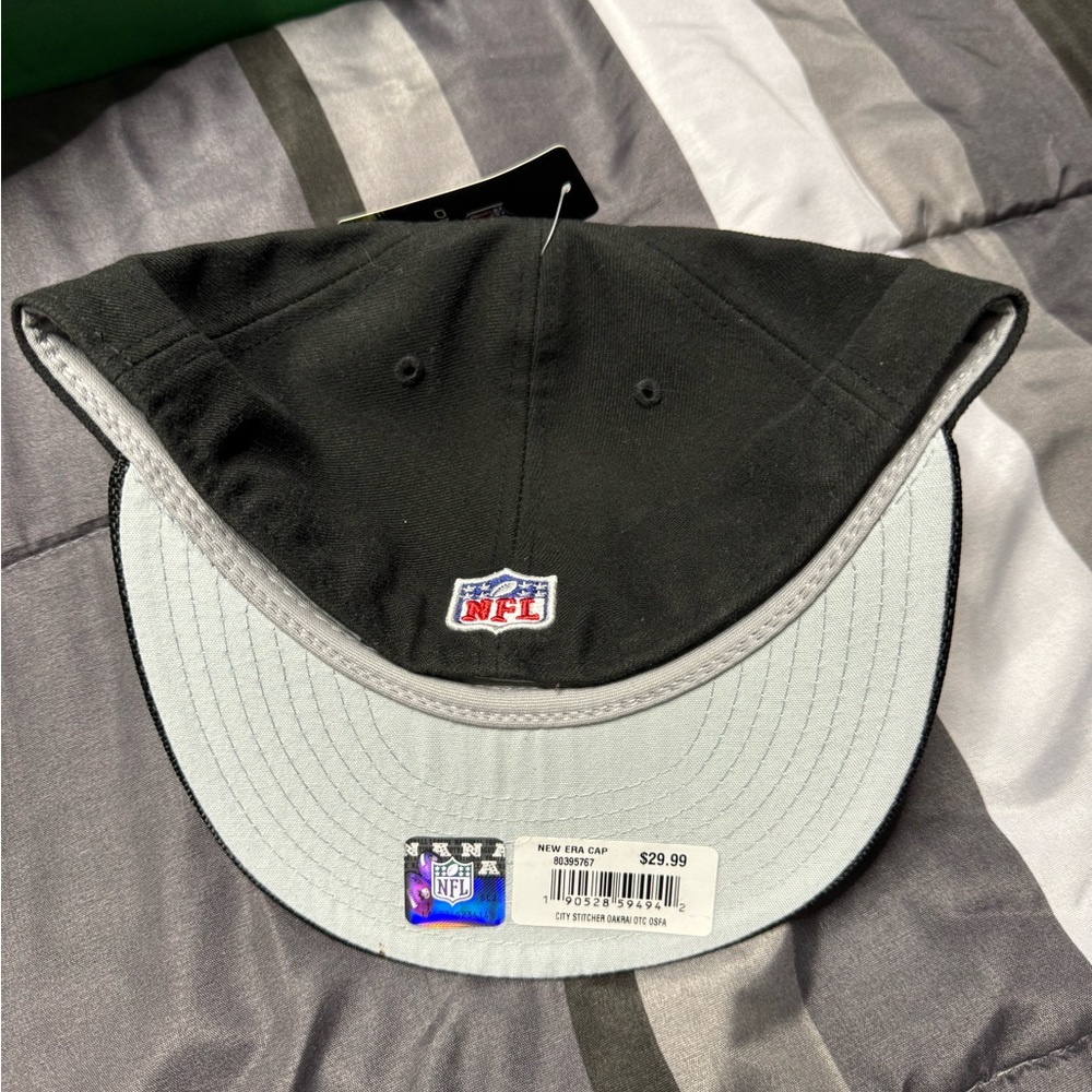 Raiders new era fitted hat - Picture 2 of 4